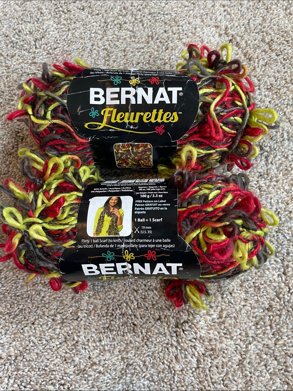 Vintage Bernat  Fluerettes yarn bundle